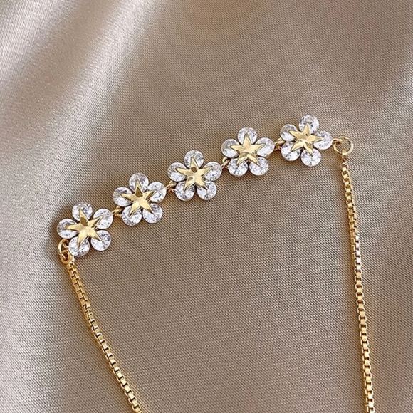 Rhinestone Star Bolo Bracelet - Picture 3 of 3